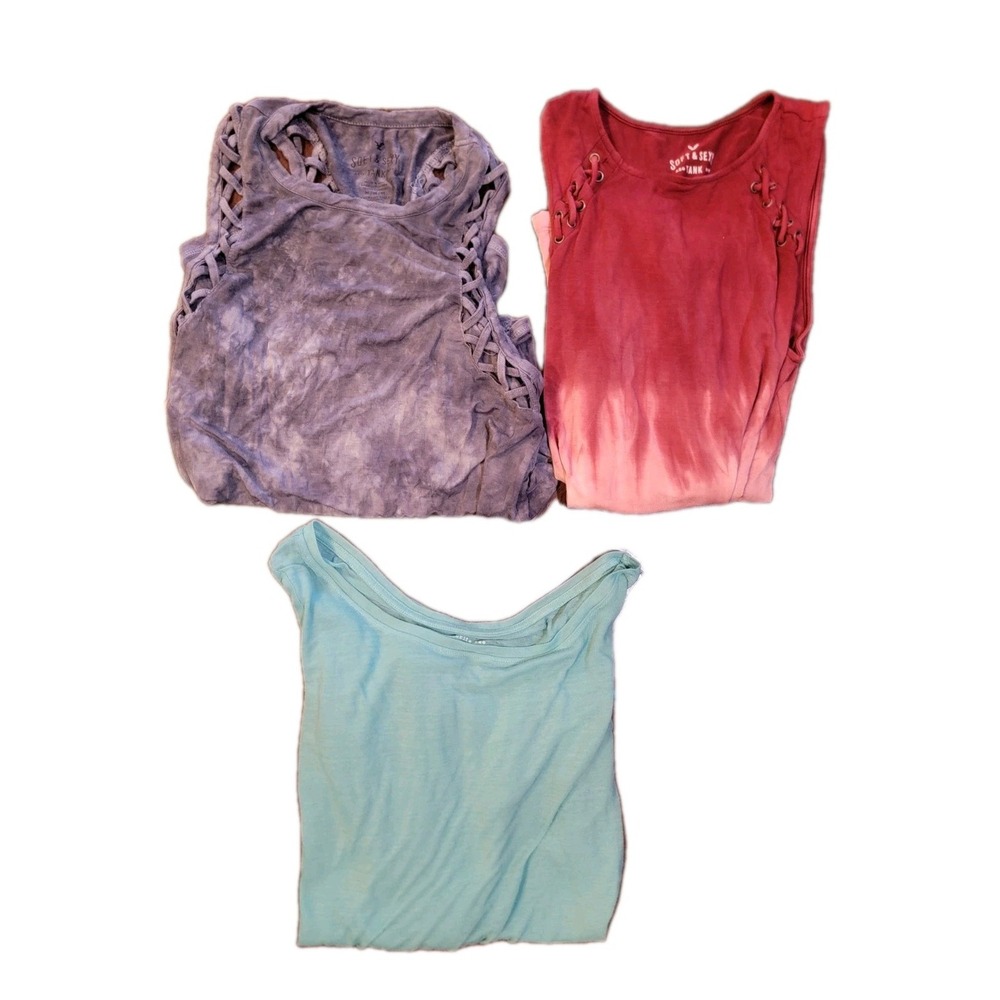 Lot Of 3 American Eagle Womens M Tops, 2 Tank Sleeveless 1 Long Sleeve